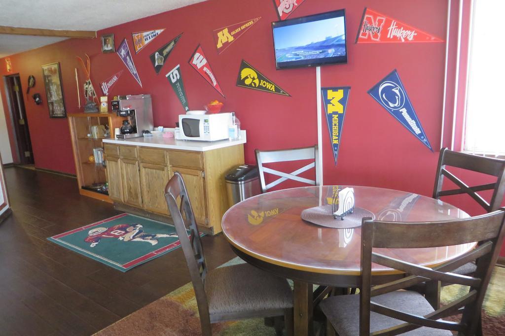 Sports Club Motel Wayne Eksteriør bilde